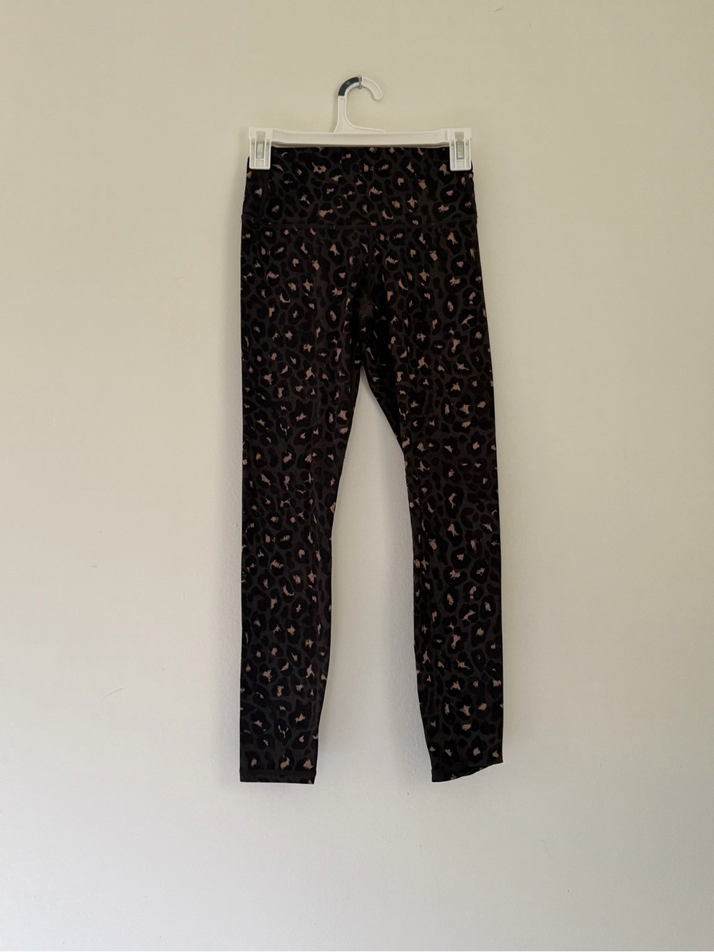 Varley Women’s Black and Tan Leopard Leggings Luna Molten